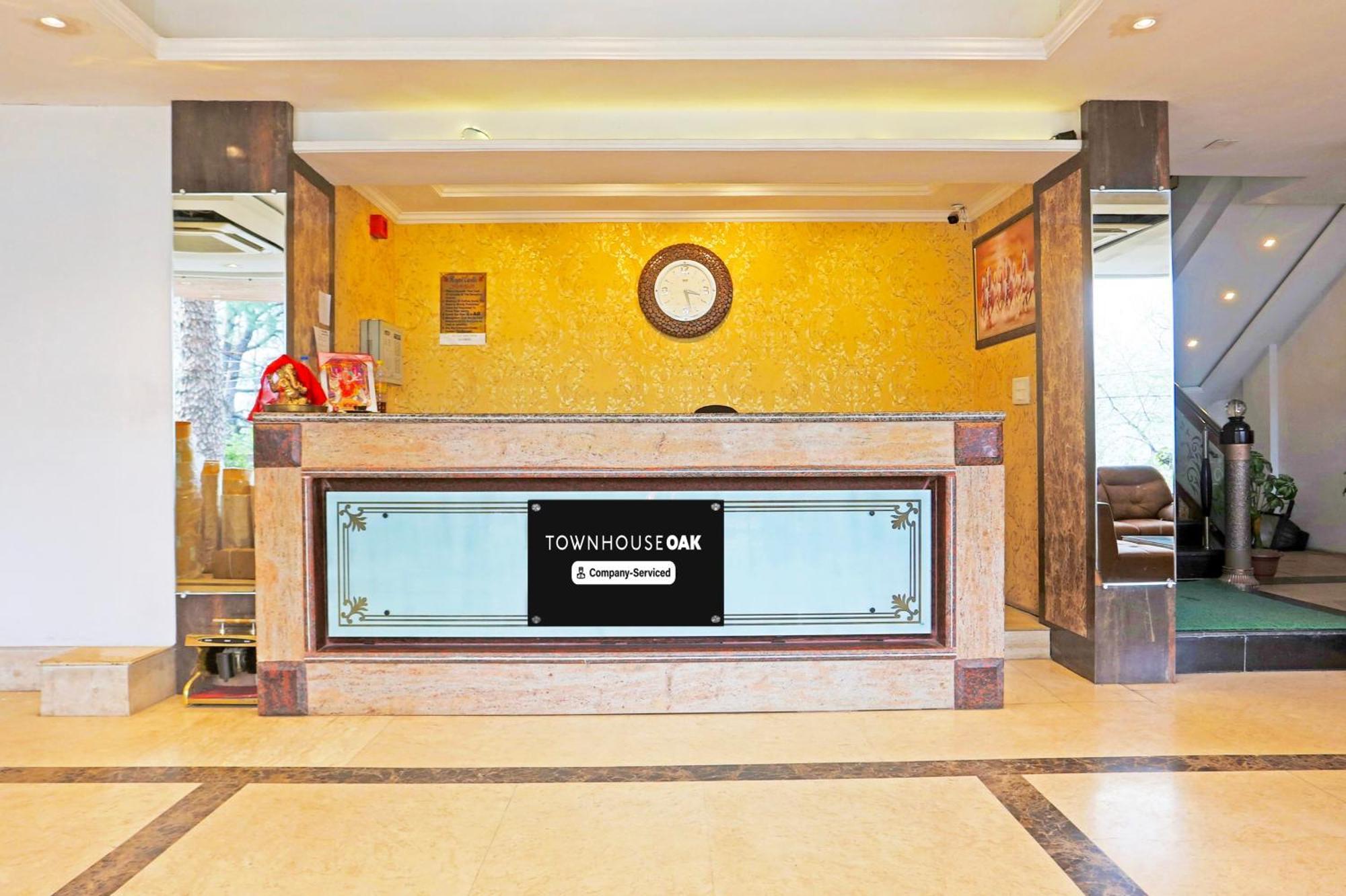 Super Townhouse Oak Dharamshala Near Maximus Mall Екстериор снимка